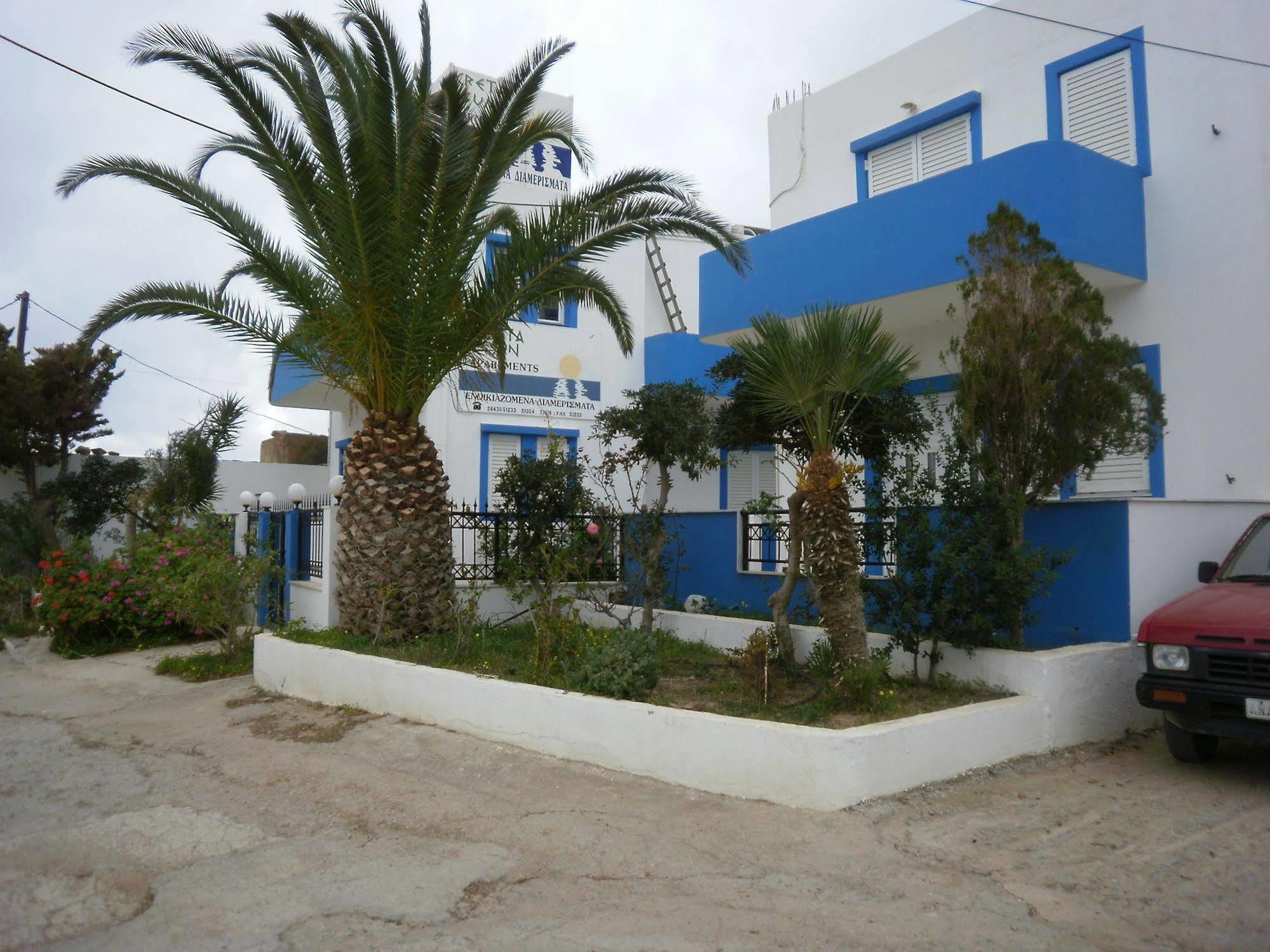 Cretasun Apartments Makrýgialos Екстериор снимка