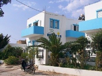 Cretasun Apartments Makrýgialos Екстериор снимка